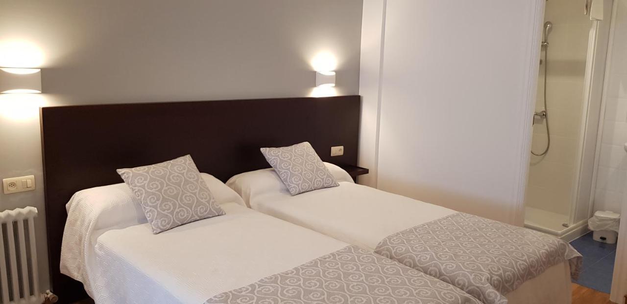 Pension Elisardo Noia Exterior photo