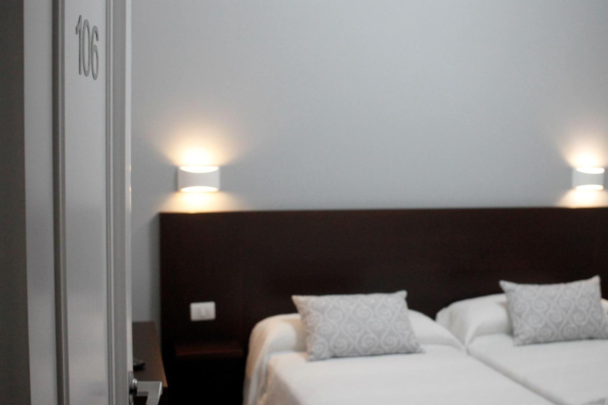 Pension Elisardo Noia Exterior photo